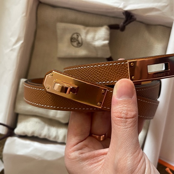 Pristine Hermes Kelly Belt, Gold Epsom leather + Gold hardware - Picture 6 of 6